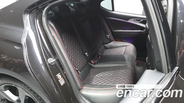 Genesis G70 2019 — фото 12 из 20