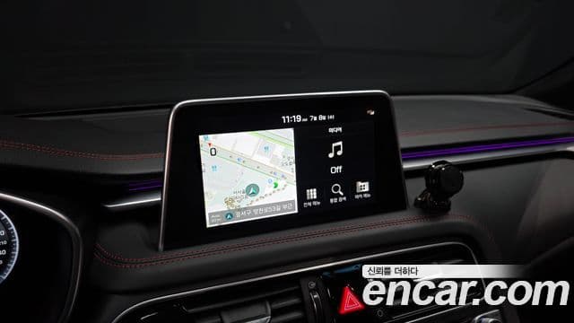 Genesis G70 2019 — ფოტო 15/20