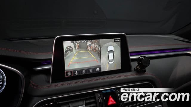 Genesis G70 2019 — ფოტო 16/20