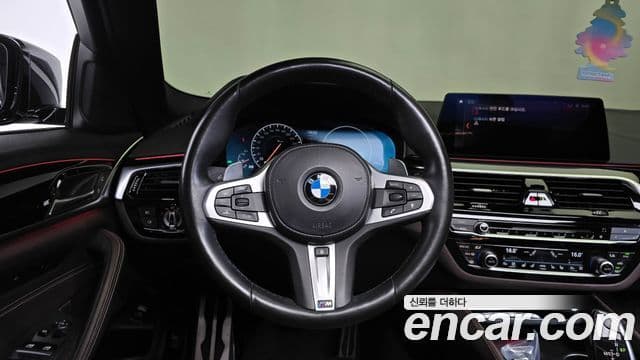 BMW 5 Series 2019 — Şəkil 13/20