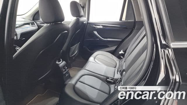 BMW X1 2022 — фото 11 из 20