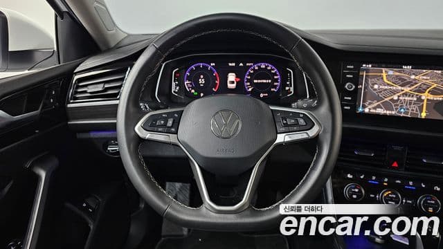 Volkswagen Jetta 2024 — Şəkil 14/20