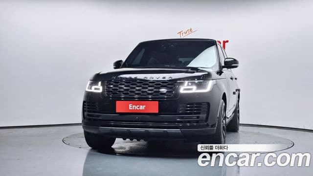 Land Rover Range Rover 2018 — ფოტო 14/20