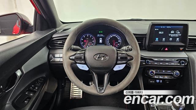 Hyundai Veloster 2020 — Фото 13/20