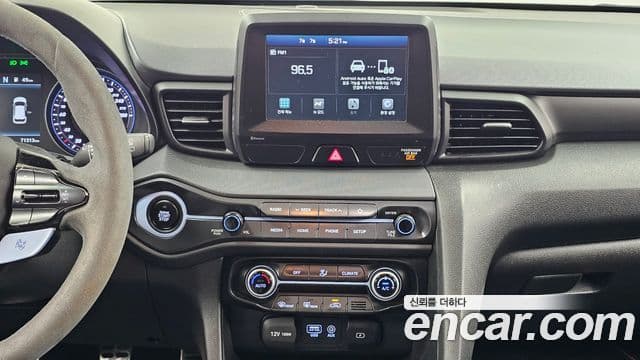 Hyundai Veloster 2020 — Фото 14/20