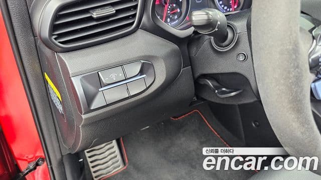 Hyundai Veloster 2020 — Фото 16/20