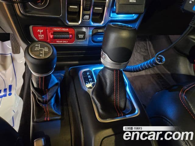 Jeep Wrangler 2019 — Photo 1/20