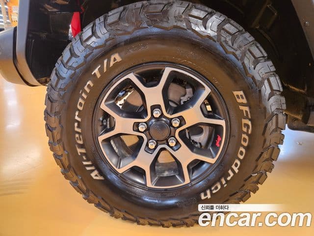 Jeep Wrangler 2019 — Photo 19/20