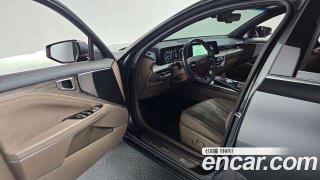 Kia K8 2021 — Şəkil 10/20