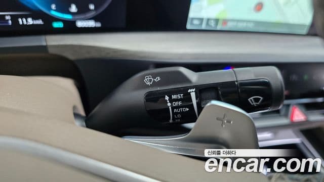 Kia K8 2021 — Şəkil 19/20