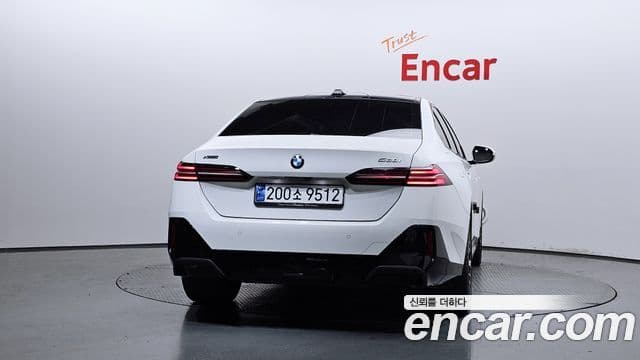 BMW 5 Series 2024 — Şəkil 4/20