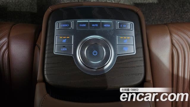Genesis G80 2020 — ფოტო 19/32
