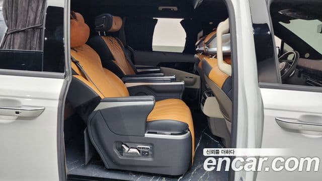 Kia Carnival 2024 — Фото 11/20