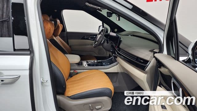 Kia Carnival 2024 — Photo 11/38