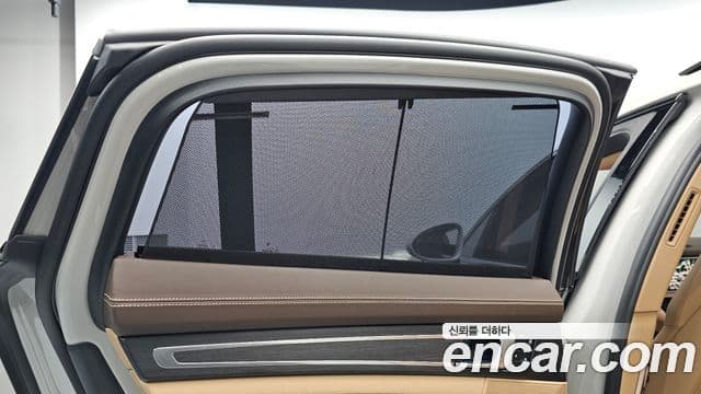 Porsche Panamera 2022 — Photo 4/37
