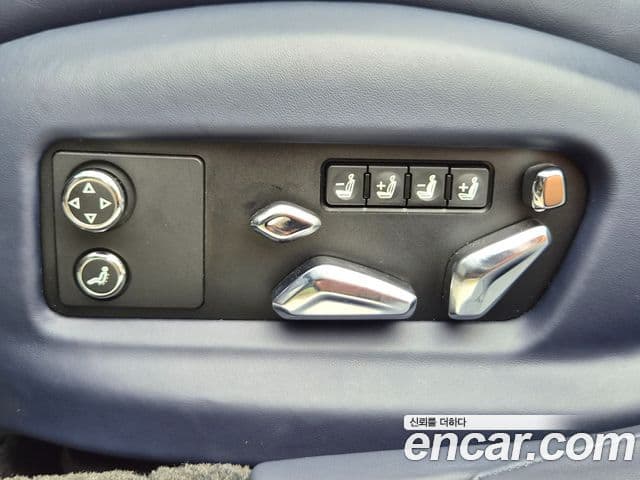Bentley Flying Spur 2022 — Şəkil 18/20