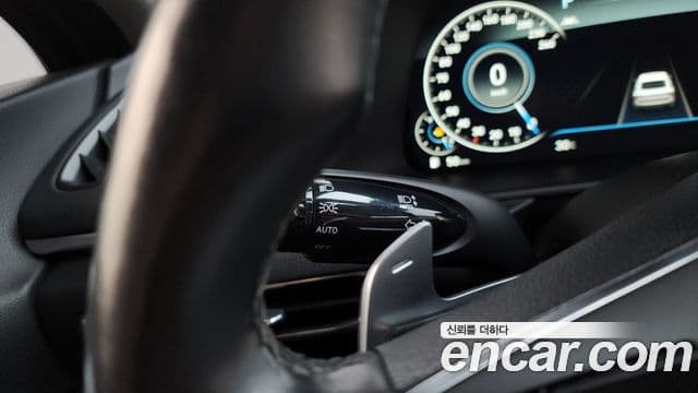 Hyundai Sonata Hybrid 2021 — Şəkil 23/31