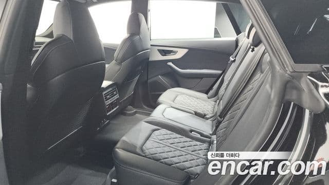 Audi Q7 2025 — Şəkil 11/20