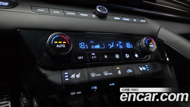 Hyundai Avante 2022 — фото 17 из 20