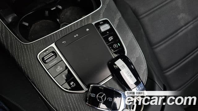 Mercedes-Benz E-Class 2022 — Şəkil 18/20