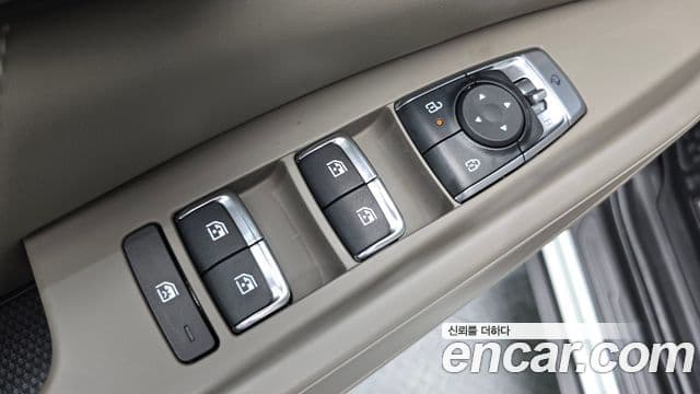 Kia Carnival 2026 — Şəkil 9/38