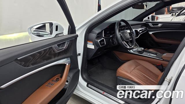 Audi A6 2021 — Şəkil 10/20