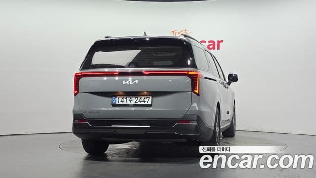 Kia Carnival 2024 — Şəkil 3/20