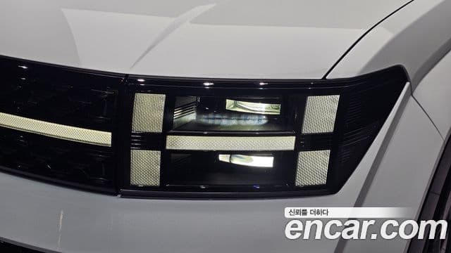 Hyundai Santa Fe 2024 — Photo 13/30