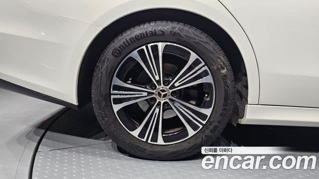 Mercedes-Benz E-Class 2025 — Şəkil 5/20
