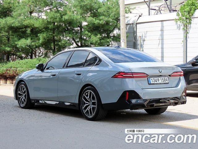 BMW 5 Series 2025 — Şəkil 3/20