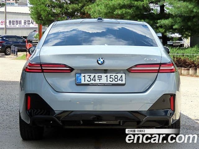 BMW 5 Series 2025 — Şəkil 4/20