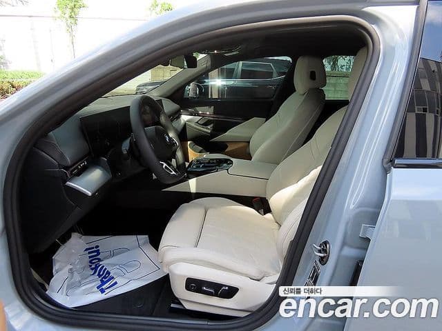 BMW 5 Series 2025 — Şəkil 5/20