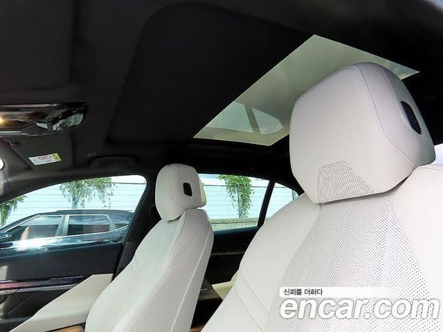 BMW 5 Series 2025 — Şəkil 17/20