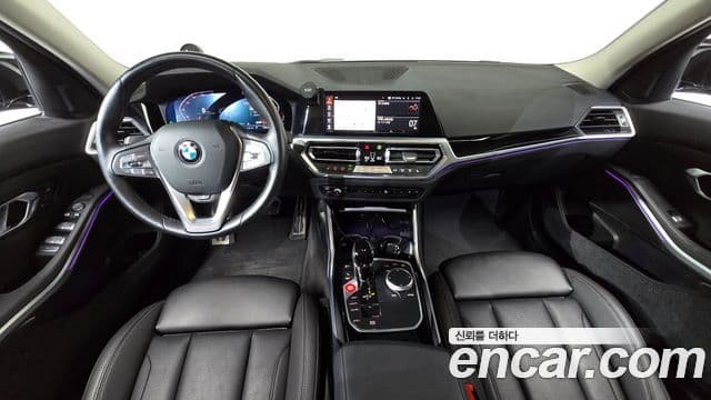 BMW 3 Series 2022 — ფოტო 7/20