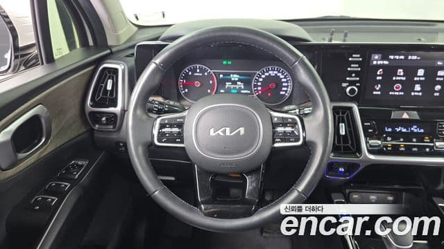 Kia Sorento 2022 — фото 12 из 20