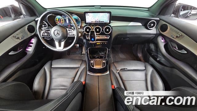Mercedes-Benz GLC-Class 2020 — Şəkil 7/20