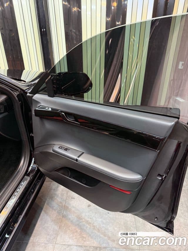 Hyundai Grandeur 2025 — ფოტო 15/20