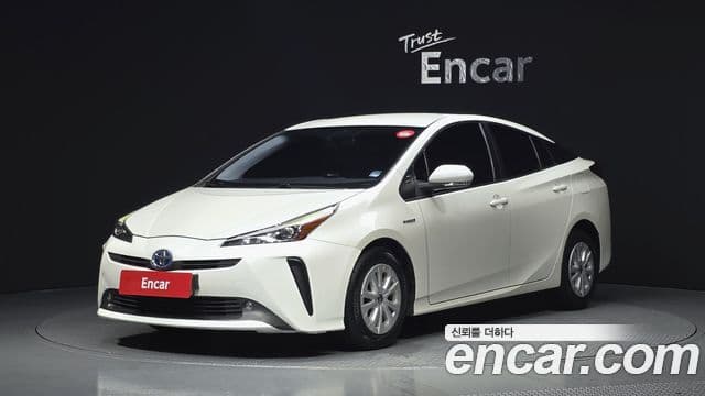 Toyota Prius 2019 — Şəkil 1/20