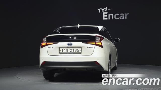 Toyota Prius 2019 — Şəkil 4/20