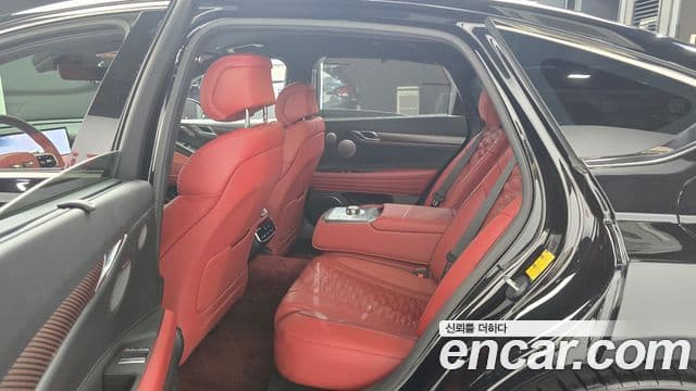 Genesis Electrified G80 2024 — Şəkil 12/20