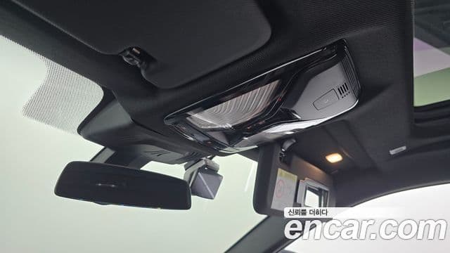 BMW X6 2022 — фото 17 из 20