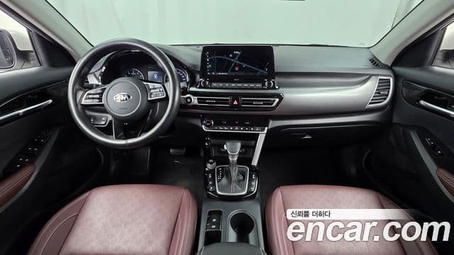 Kia Seltos 2021 — ფოტო 7/20