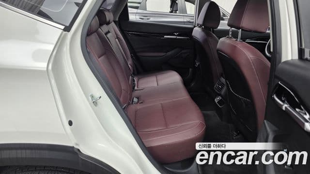 Kia Seltos 2021 — ფოტო 12/20
