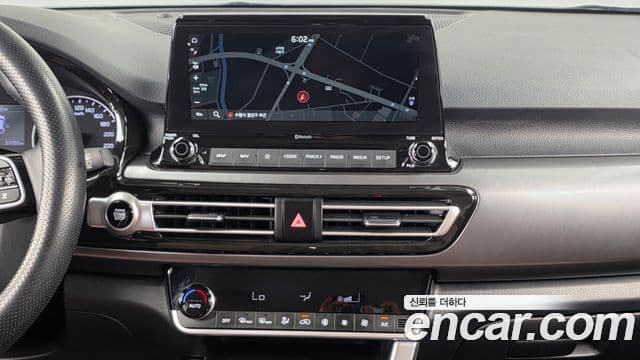 Kia Seltos 2021 — ფოტო 14/20