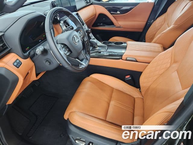 Lexus LX 2025 — Şəkil 8/20