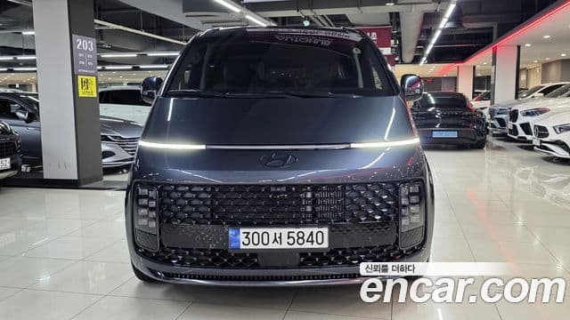 Hyundai Staria, 2024