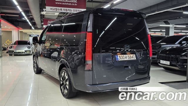 Hyundai Staria 2024 — Şəkil 3/20