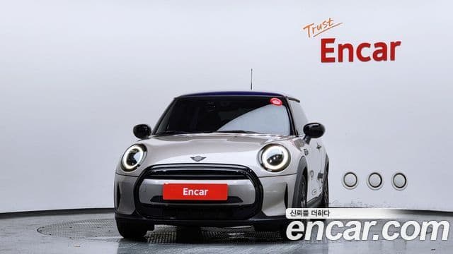 Mini Cooper 2021 — фото 2 из 20