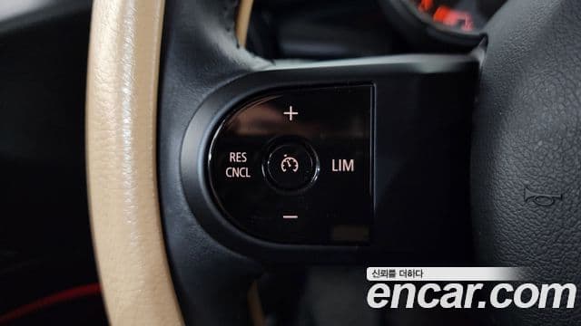 Mini Cooper 2021 — ფოტო 15/20