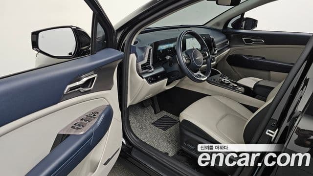 Kia Sportage 2023 — фото 10 из 20